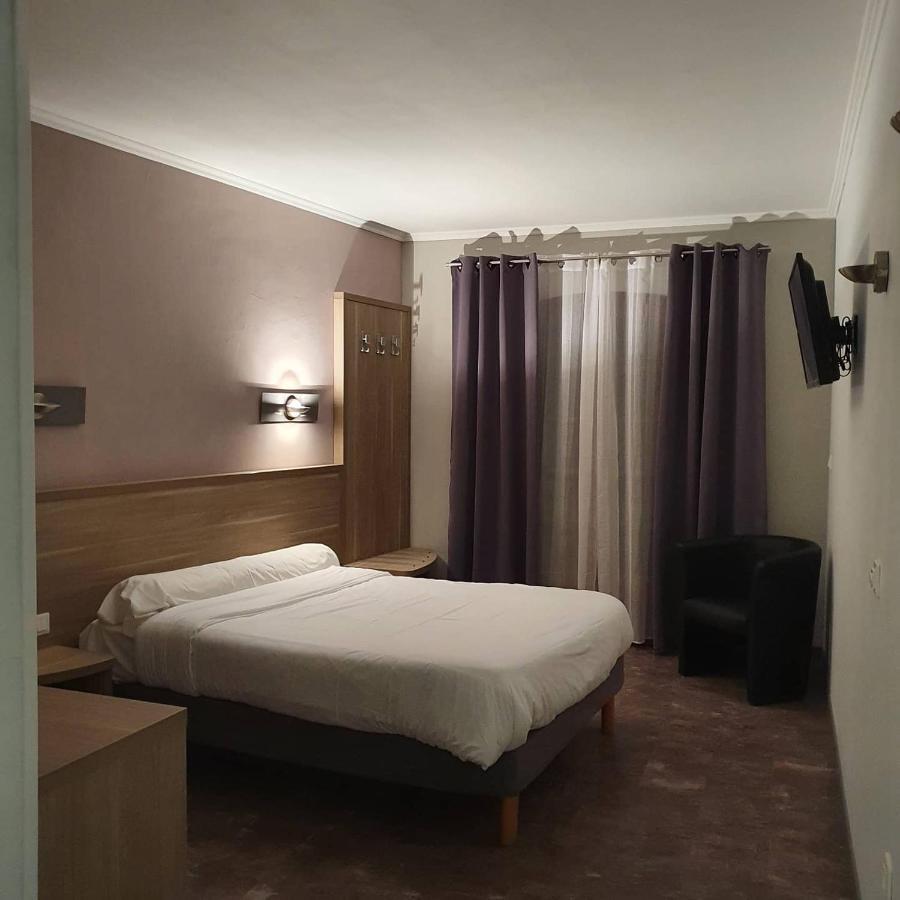 Auberge De La Tour -Appartements- Valros Dış mekan fotoğraf