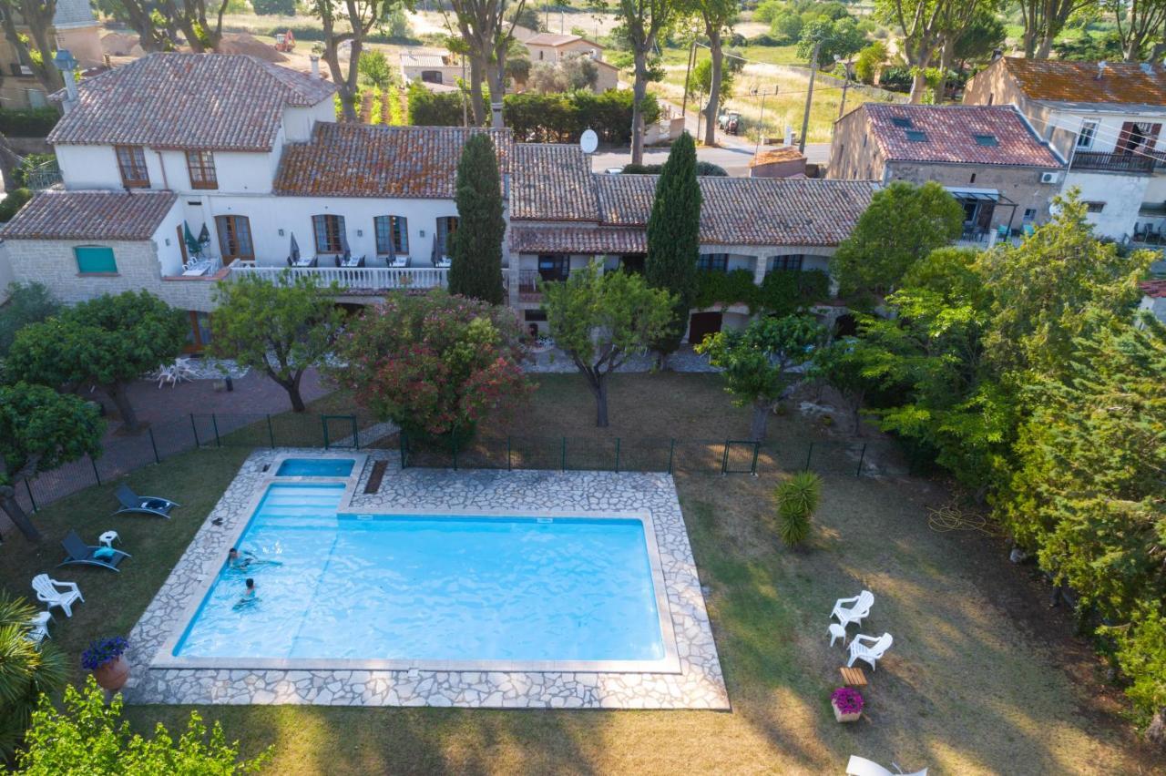 Auberge De La Tour -Appartements- Valros Dış mekan fotoğraf